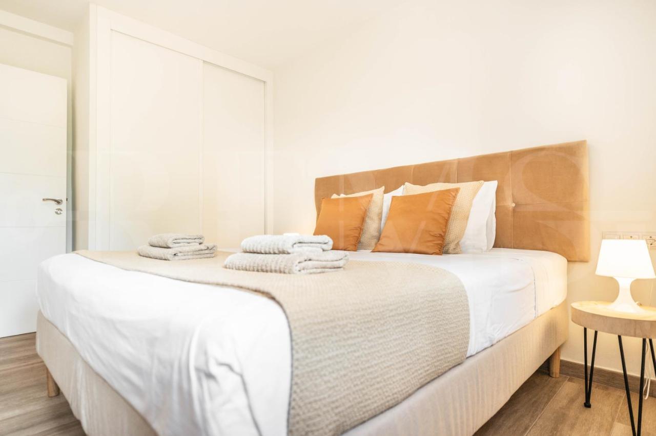 Spacious Apartment Next To Plaza De La Merced By Rems Málaga Eksteriør billede